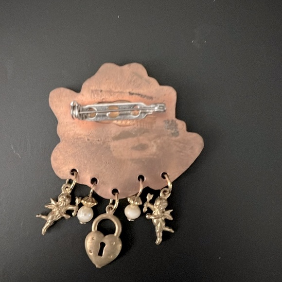 NWOT DESIGNS FROM THE DEEP BROOCH - Picture 2 of 3